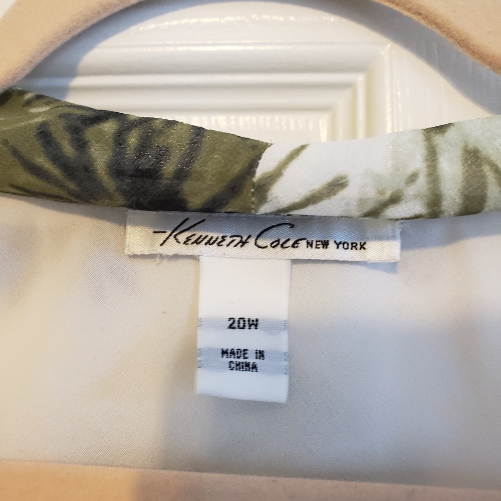 Kenneth Cole Blouse/Shell - Picture 3 of 4